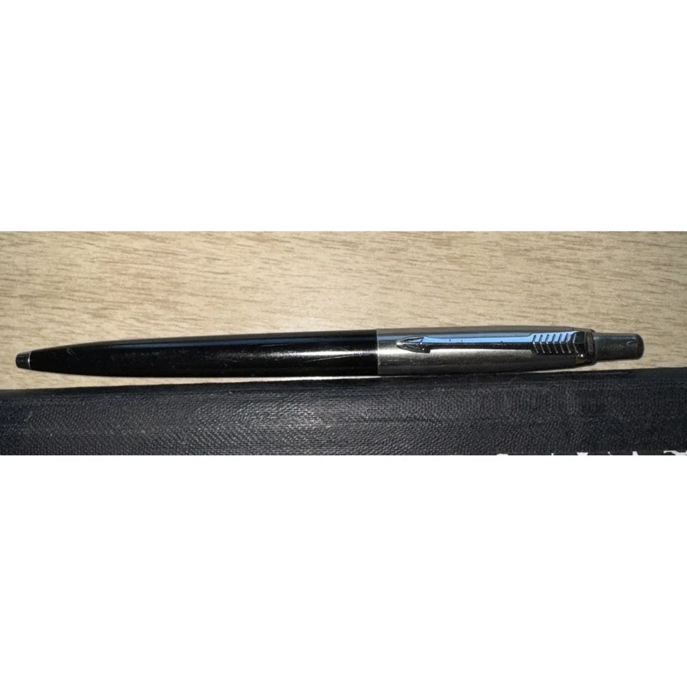 Vintage Parker T-Ball Jotter Dark Black/Silver Pen w/Halo & Arrow Late 80's-90's